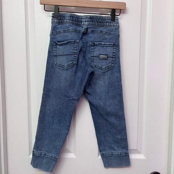 Denizen from Levi's Kids Blue Jeans - Picture 2 of 13
